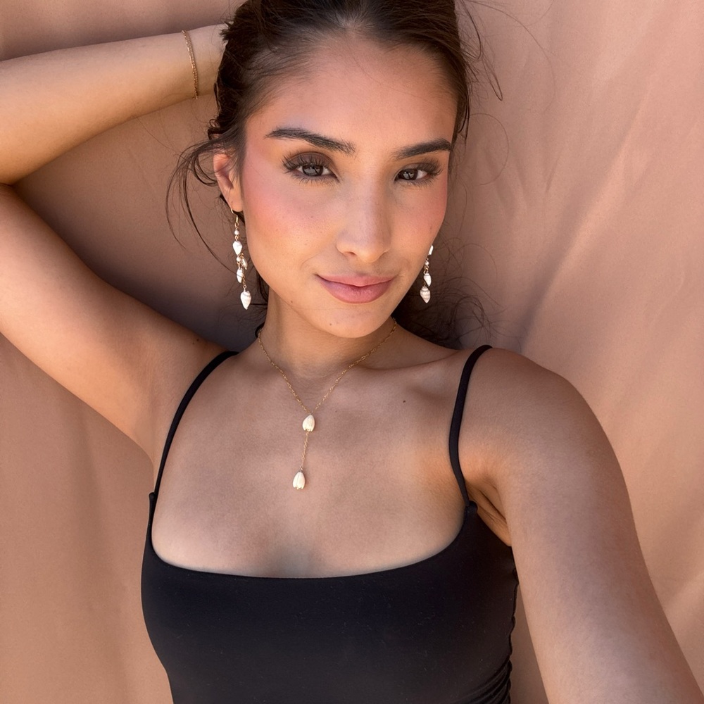 Shell Dangle Earrings Gold Filled - image 3